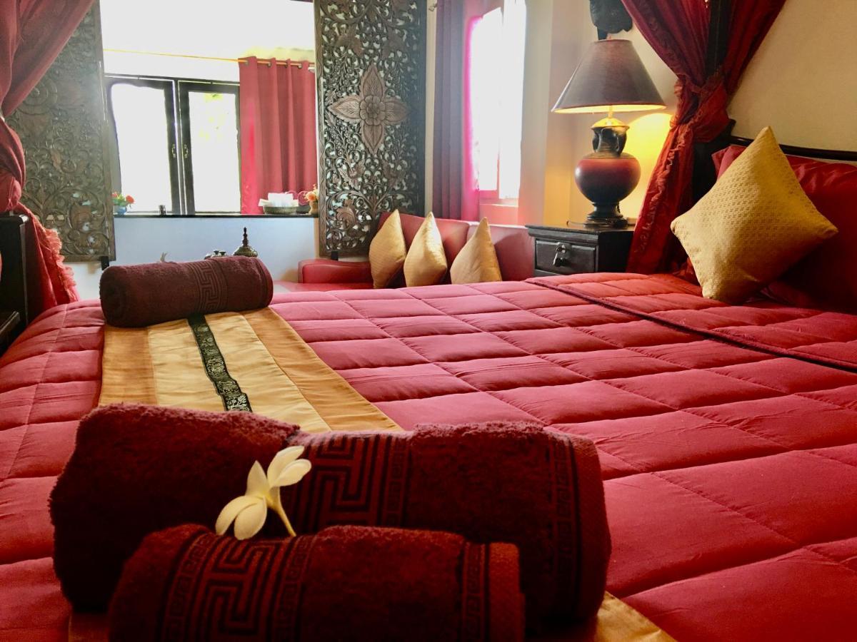 Naraya Homestay San Pa Tong Eksteriør bilde