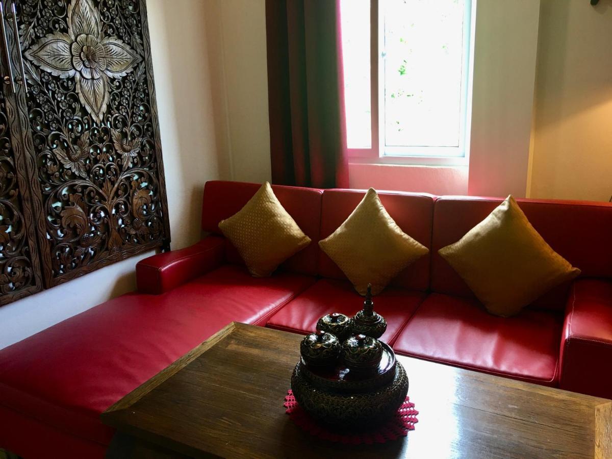 Naraya Homestay San Pa Tong Eksteriør bilde