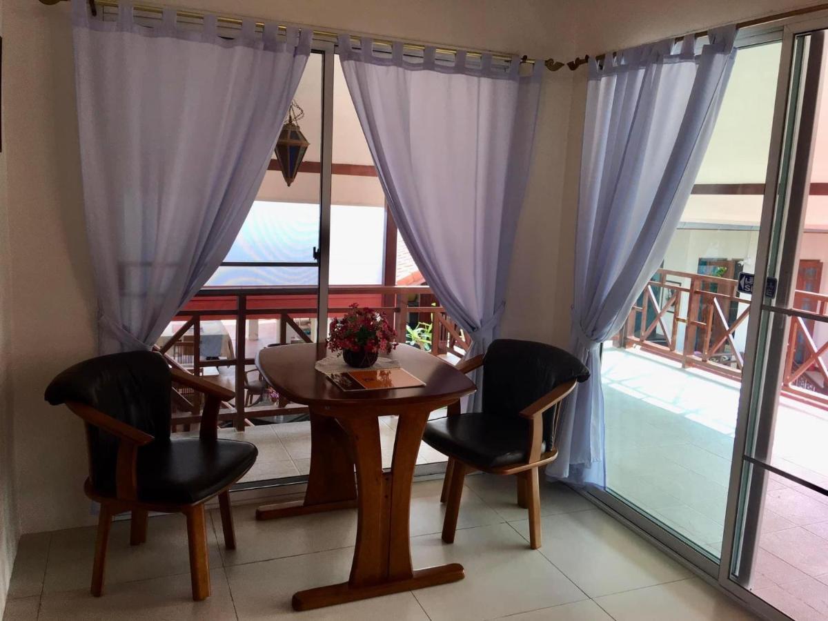 Naraya Homestay San Pa Tong Eksteriør bilde