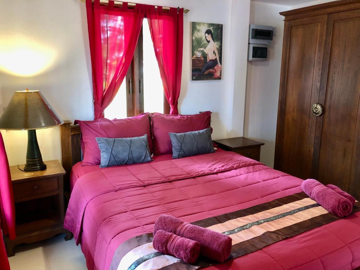 Naraya Homestay San Pa Tong Eksteriør bilde