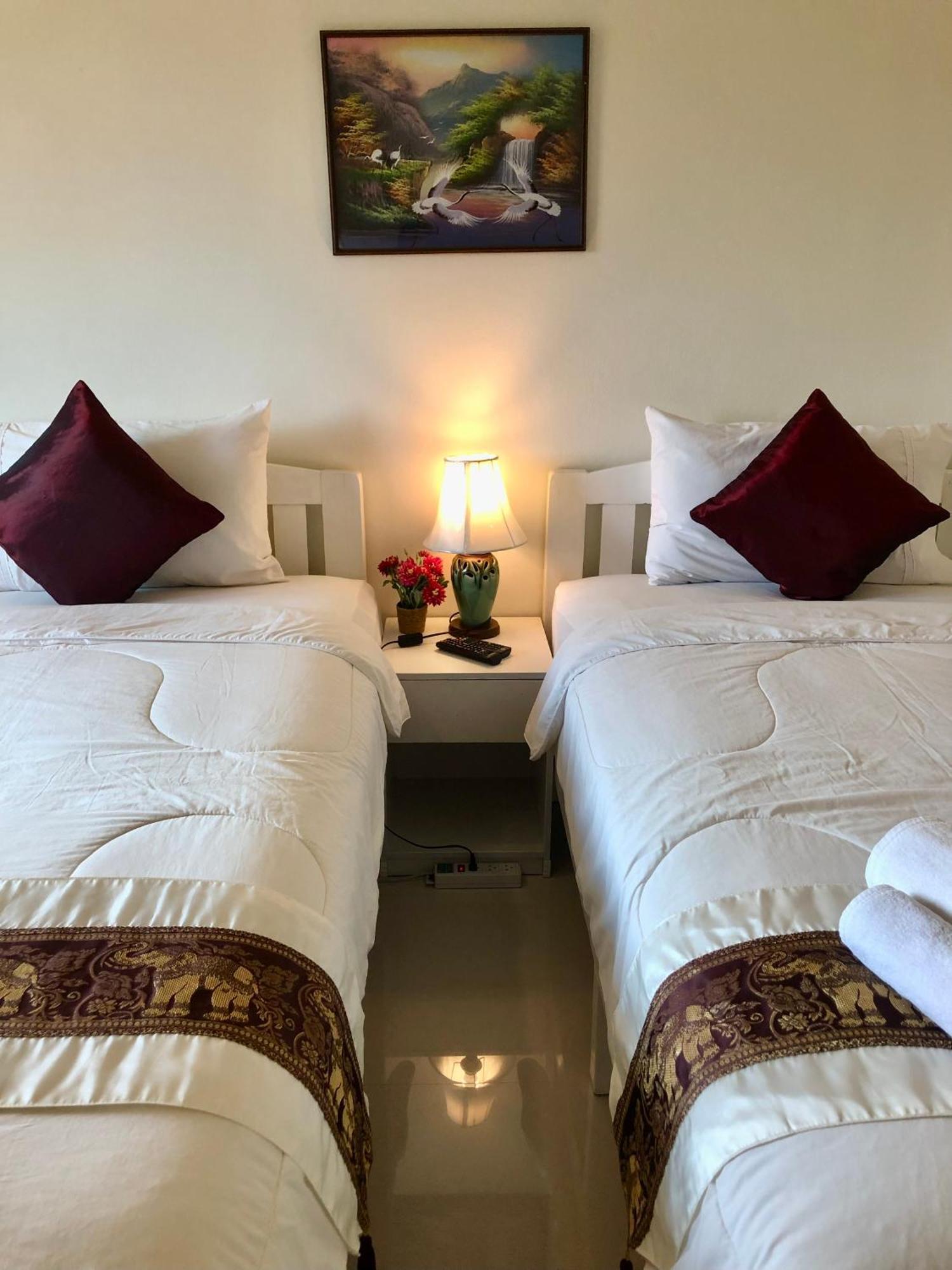 Naraya Homestay San Pa Tong Eksteriør bilde