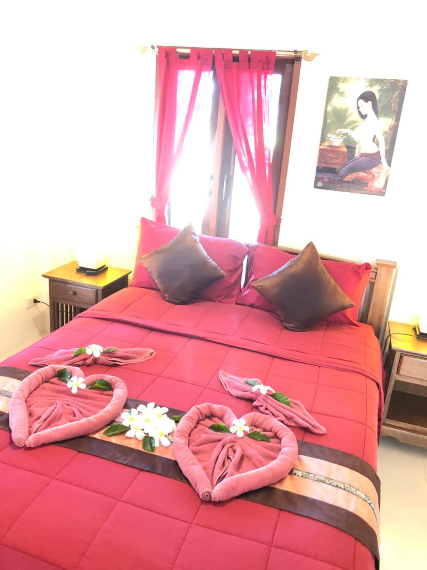 Naraya Homestay San Pa Tong Eksteriør bilde